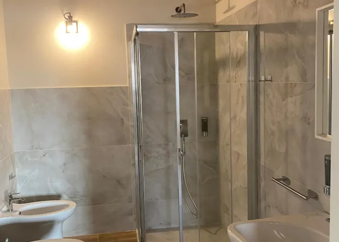 팜스테이 Il Mulino Della Rocca 베르세토